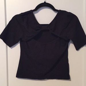 Top with peep-hole back
